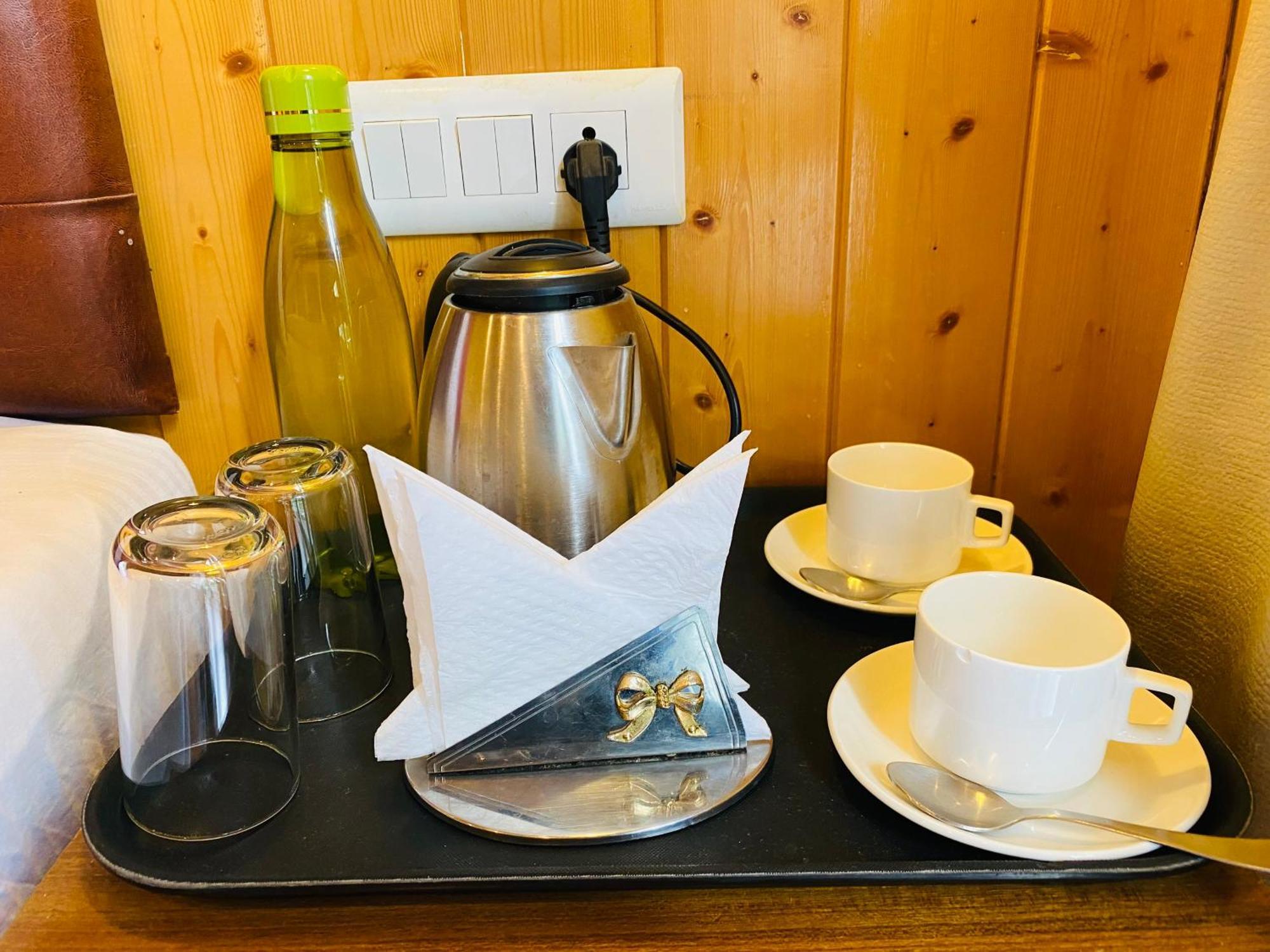 Tata Vista Resort Mall Road Manali - Centrally Heated & Air Cooled 외부 사진