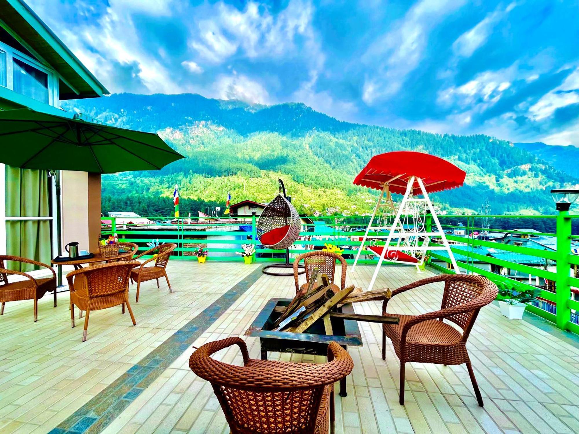 Tata Vista Resort Mall Road Manali - Centrally Heated & Air Cooled 외부 사진